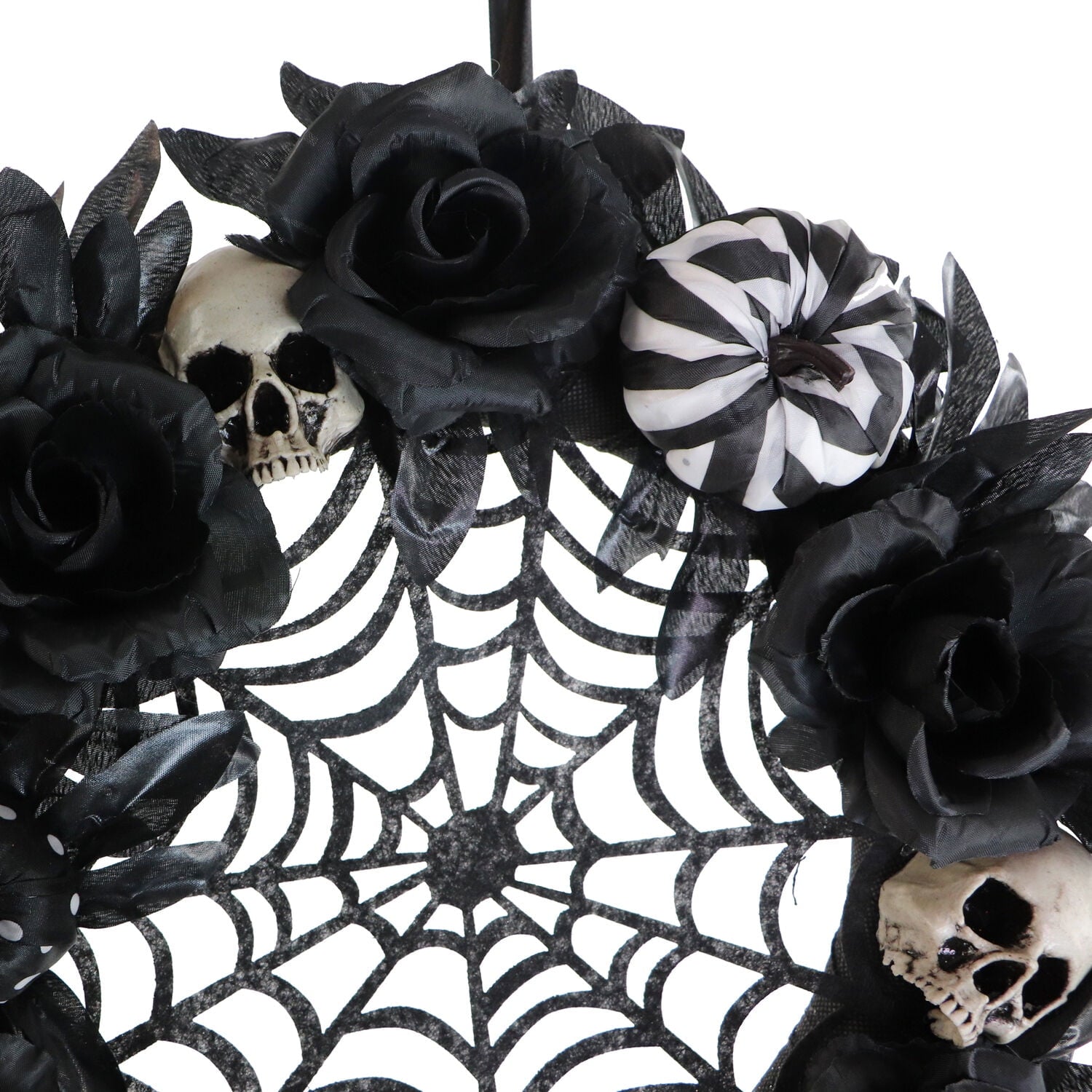 15 in Halloween Black and White Floral Wreath with Pumpkins, Skulls, and Spiderweb for Haunted House Hanging Decoration, HHSPD-2WRTH